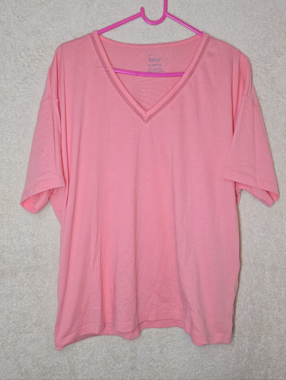 Felina Pink V-Neck Top Crochet lace trim Short sleeves Size XL